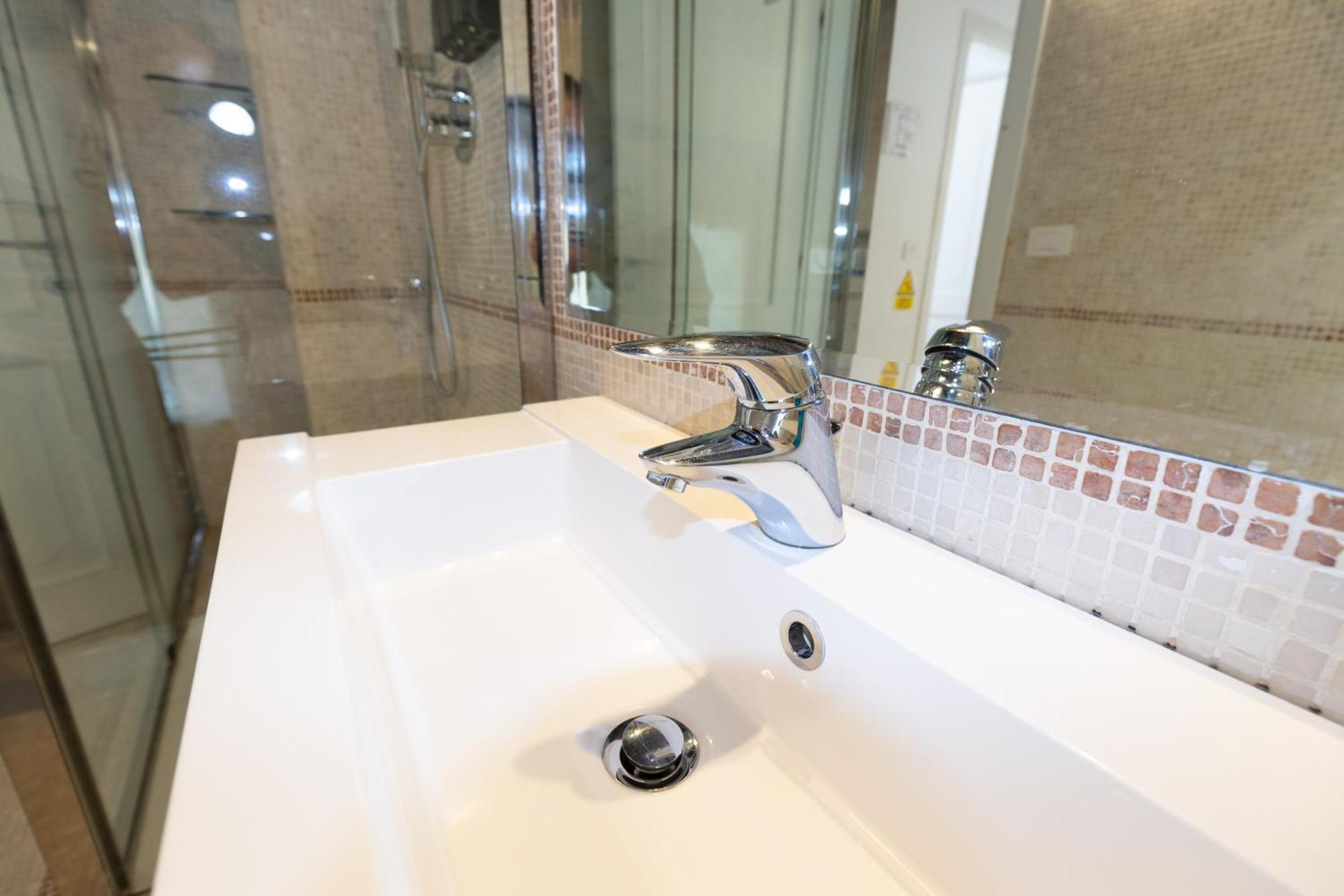 Hébergement de vacances Isaia Garden -private Garden Bath Bolognarooms Bologne
